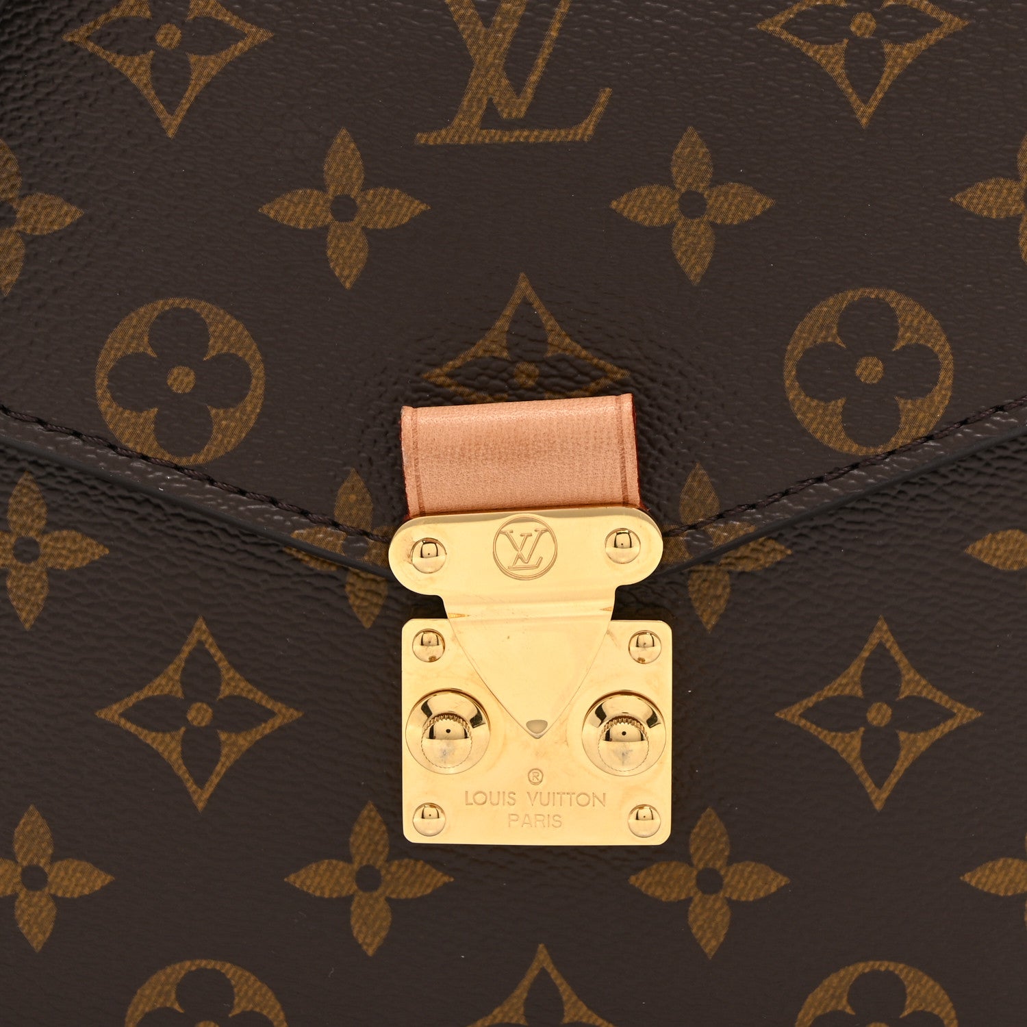 Louis Vuitton Monogram Pochette Metis 7 of 9