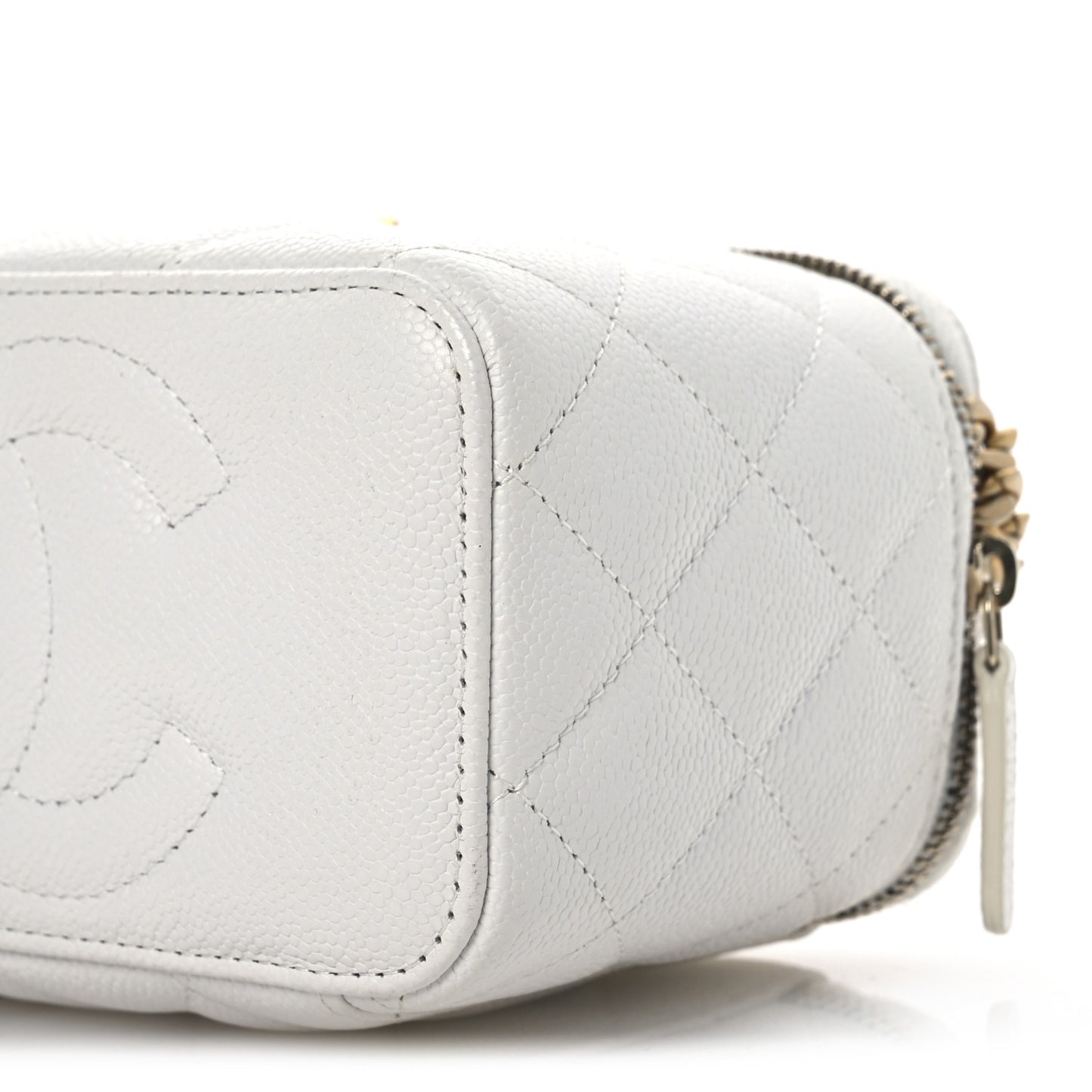 Caviar Quilted Sweetheart Vanity Case White