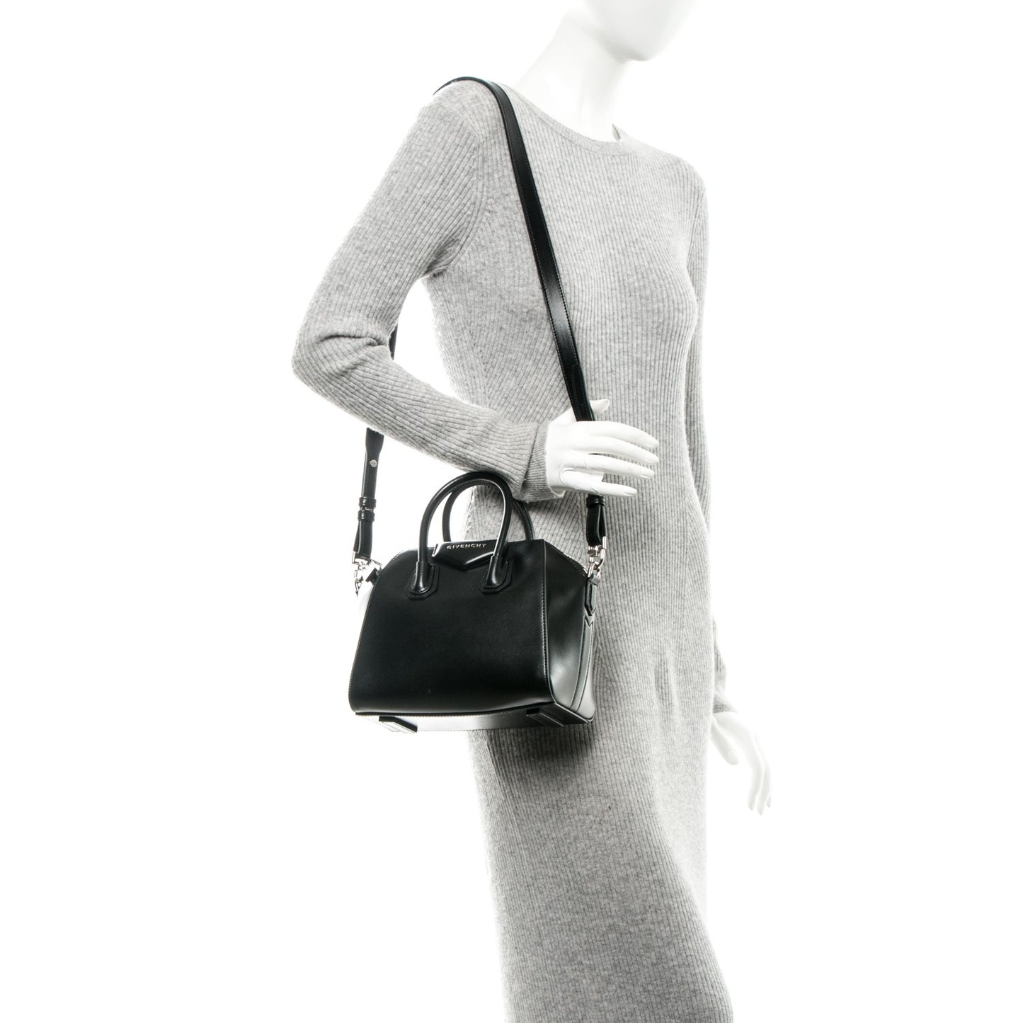 Shiny Lord Calfskin Mini Antigona Black