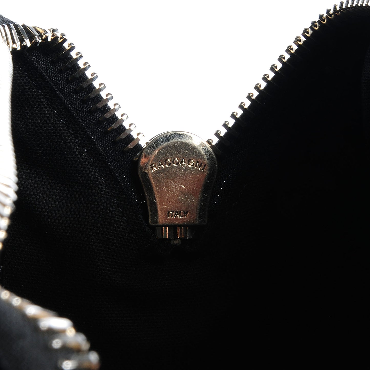 Shiny Lord Calfskin Medium Antigona Black
