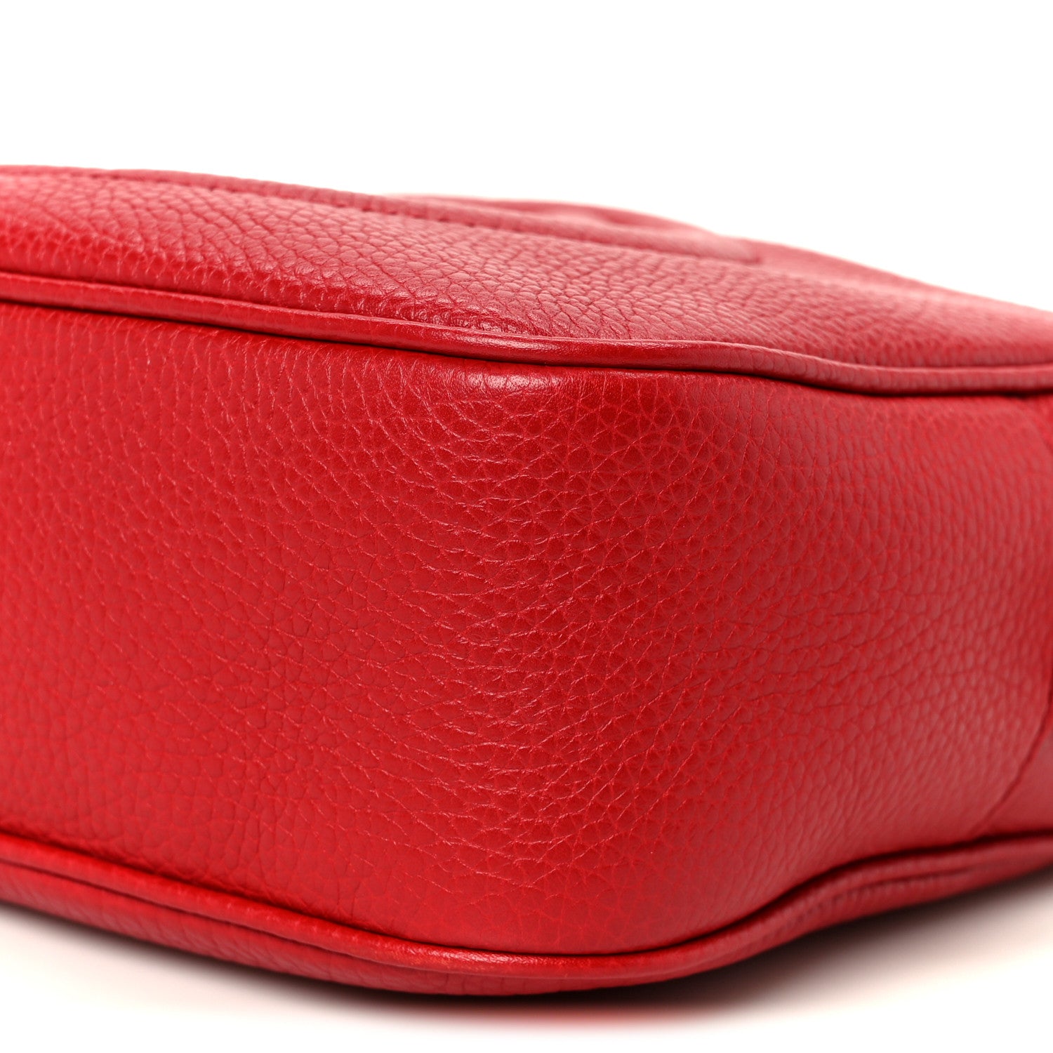 Gucci Pebbled Calfskin Small Soho Disco Bag Vibrant Red 10 of 10