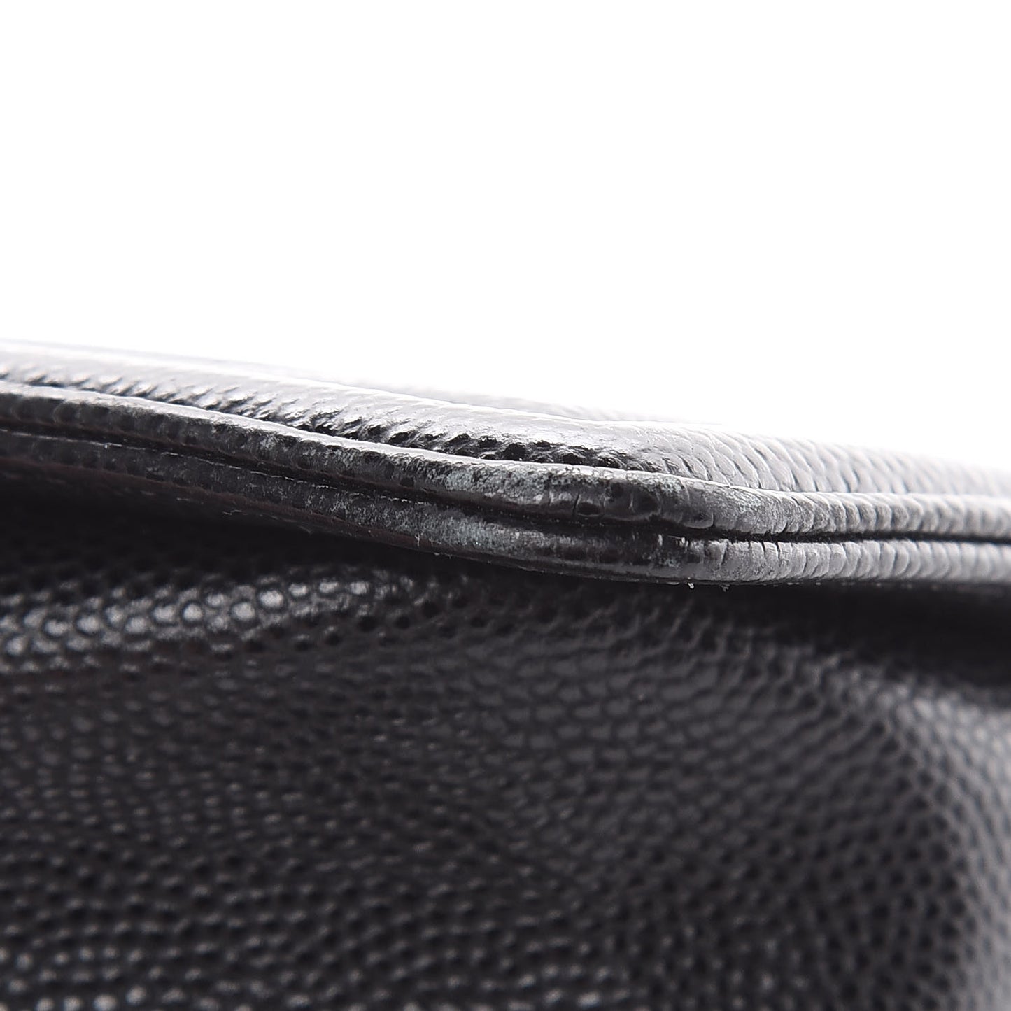 Caviar Quilted Medium Boy Flap Black
