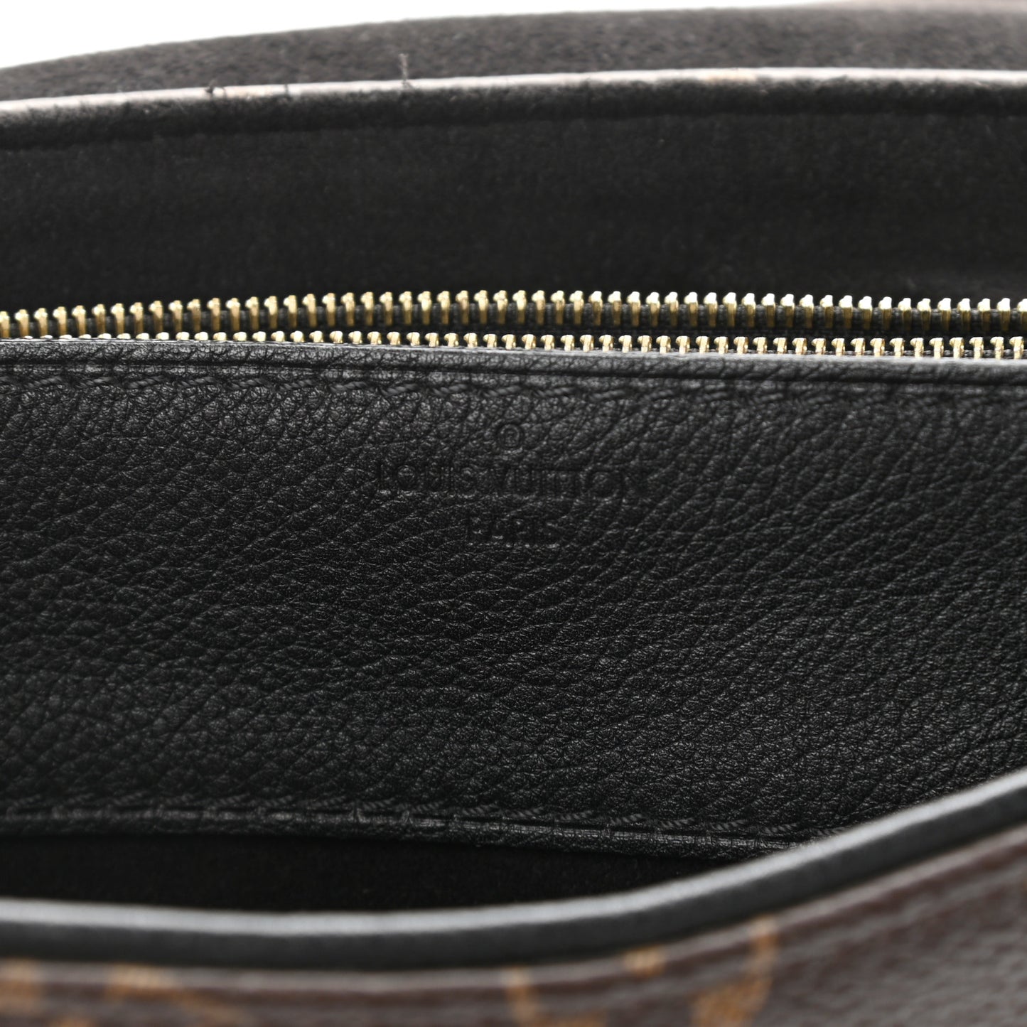 Monogram Pallas Chain Black