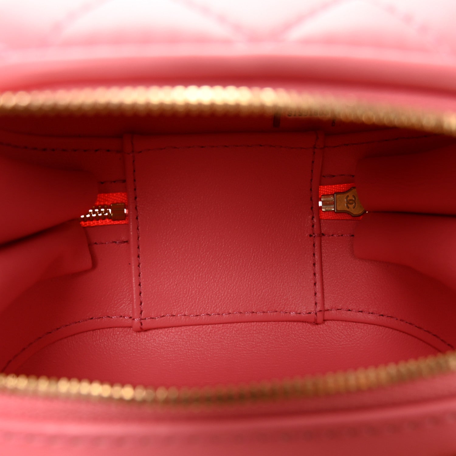 Chanel Lambskin Quilted CC Bubble Vanity Case With Chain Pink 5 of 10
