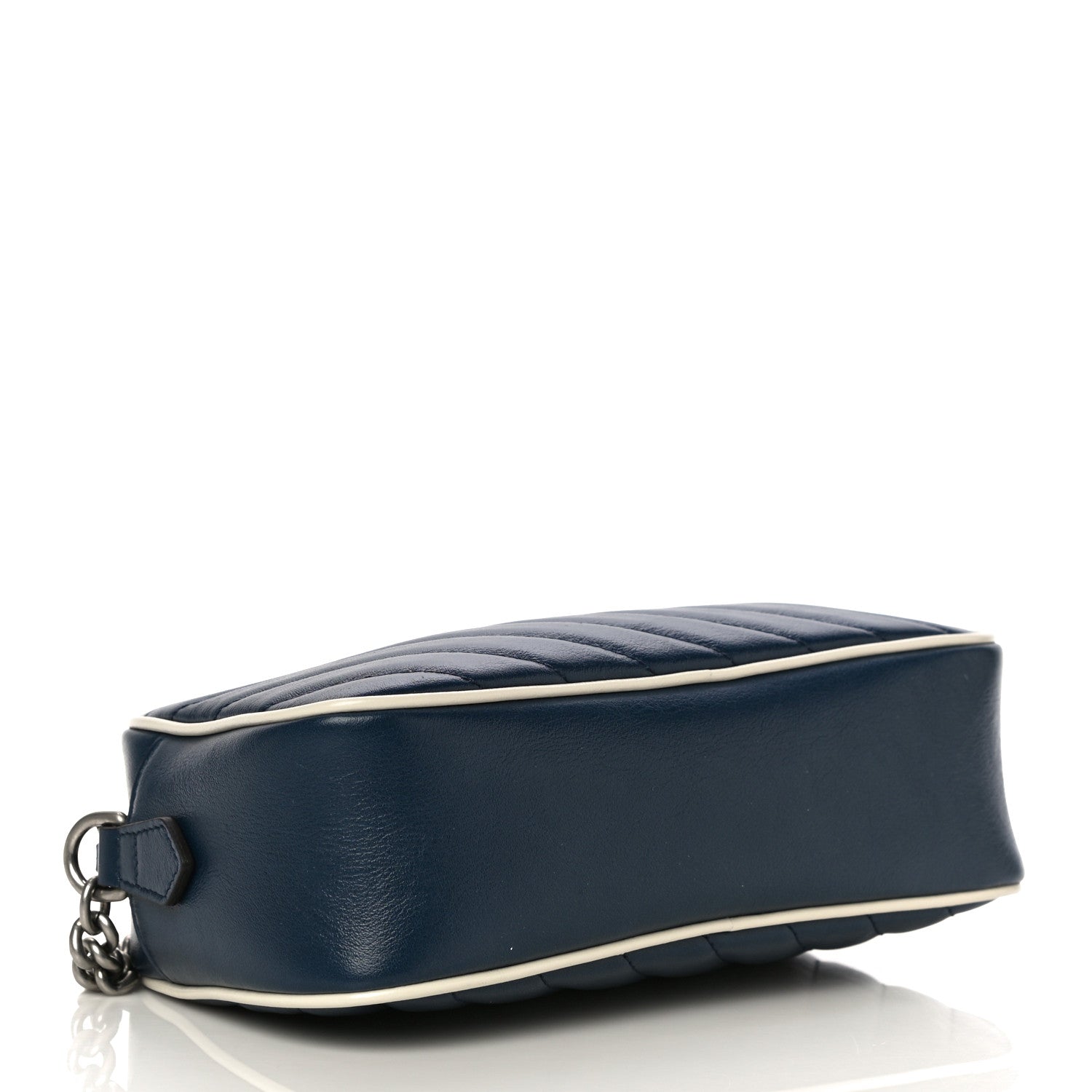 Gucci Vintage Effect Calfskin Matelasse Diagonal Small Torchon GG Marmont Chain Shoulder Bag Blue Agata Mystic White 4 of 11