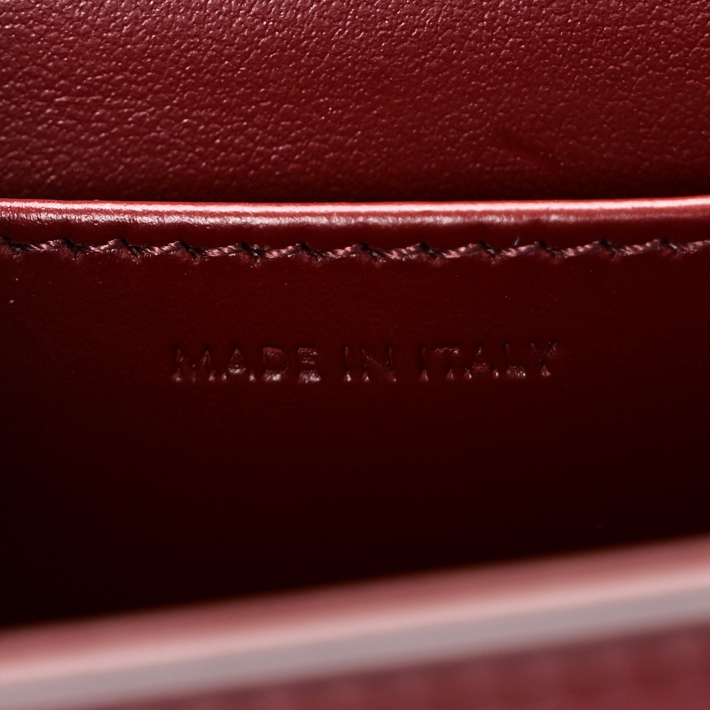 Shiny Calfskin Mini Chain Claude Burgundy