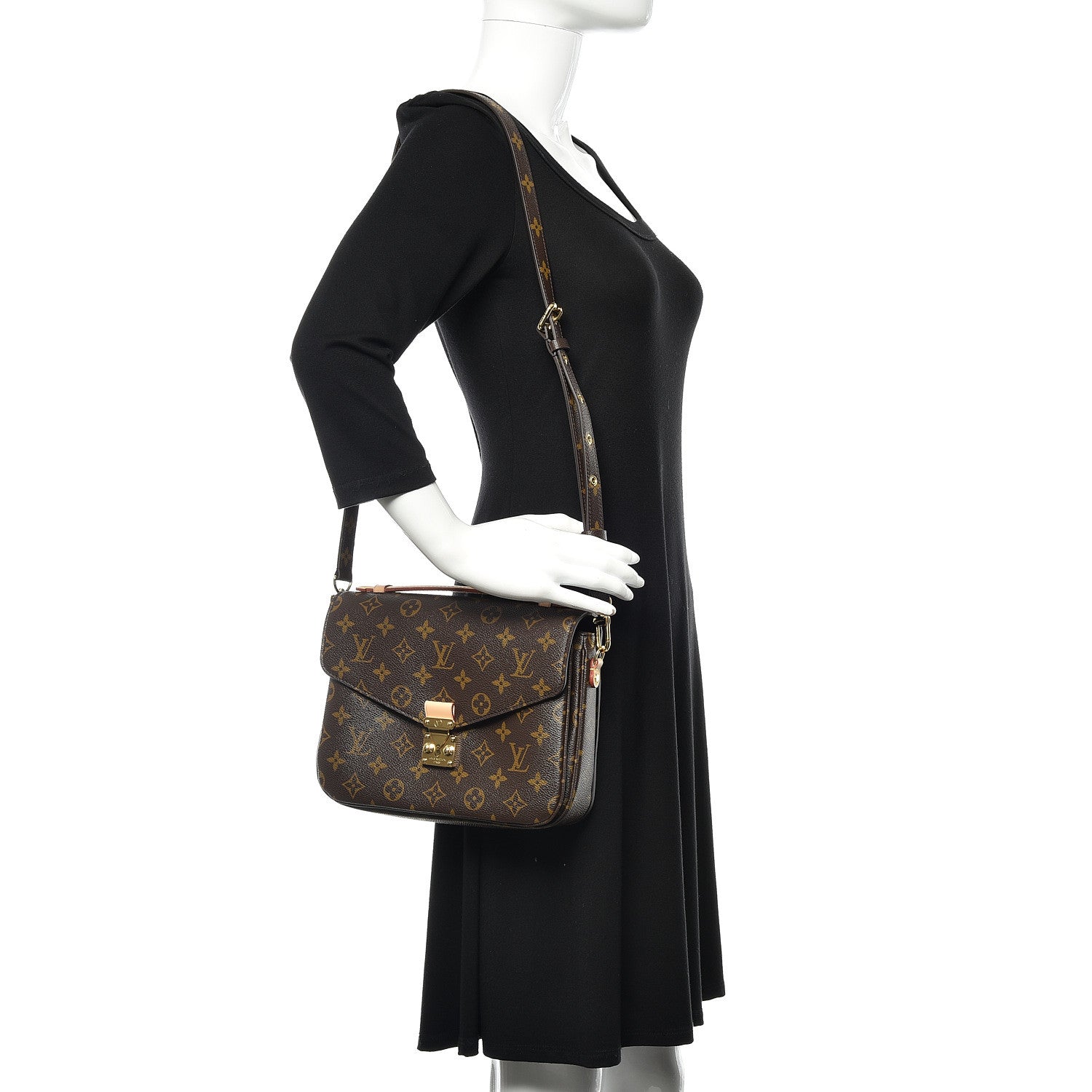 Louis Vuitton Monogram Pochette Metis 2 of 10