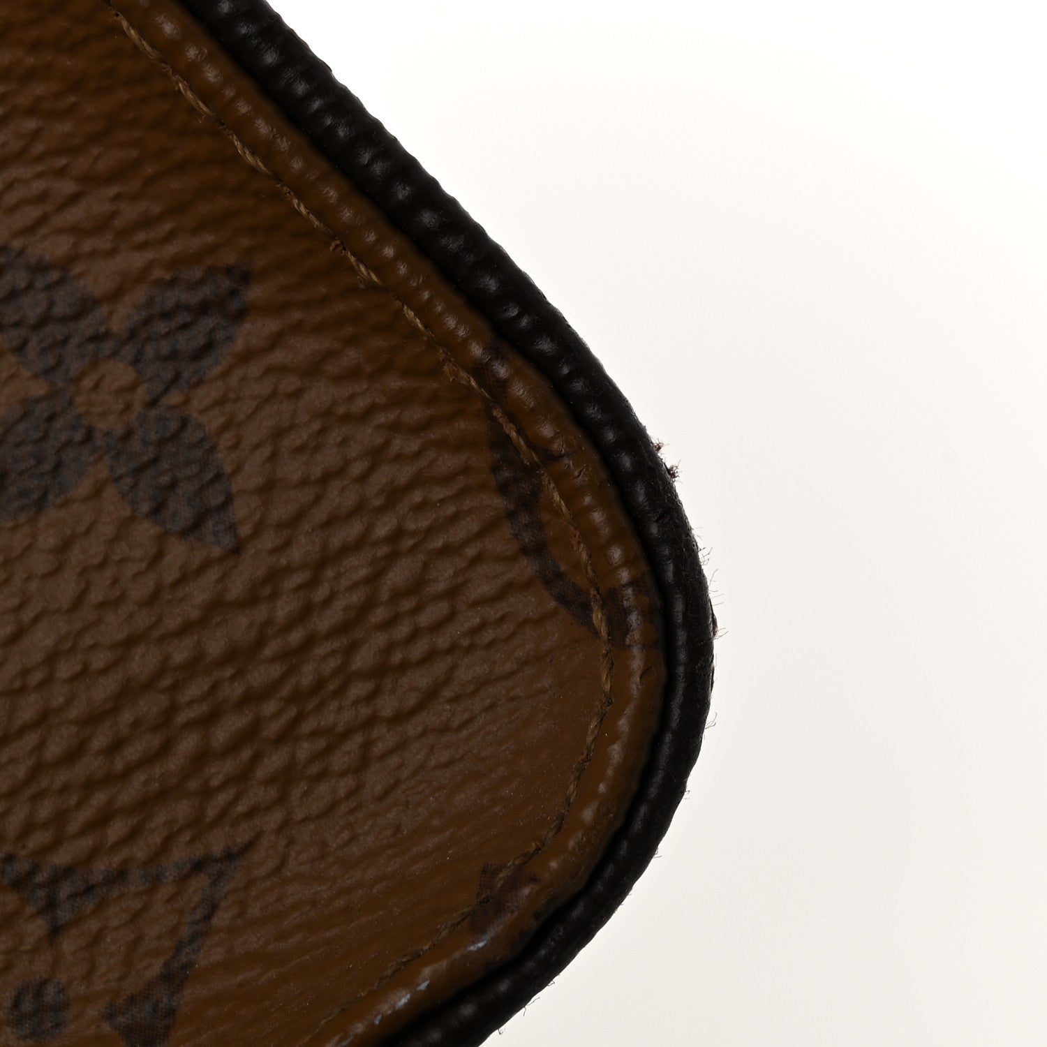 Louis Vuitton Reverse Monogram Giant Onthego MM 11 of 14
