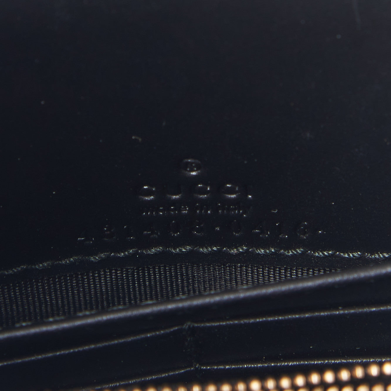 Guccissima Signature Bowy Chain Wallet Black