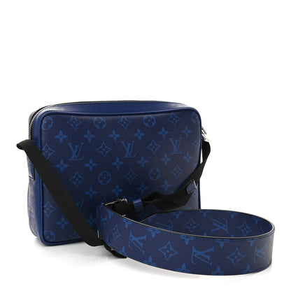 Louis Vuitton Taiga Monogram Outdoor Messenger Cobalt 3 of 10