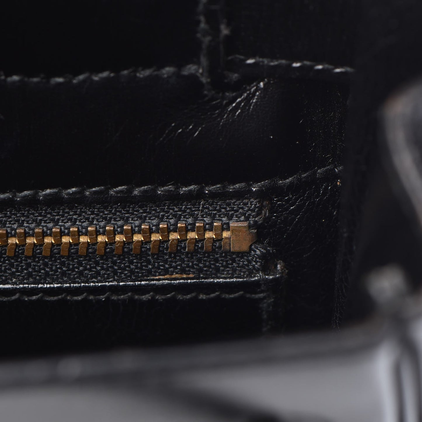 Box Kelly Retourne 32 Black