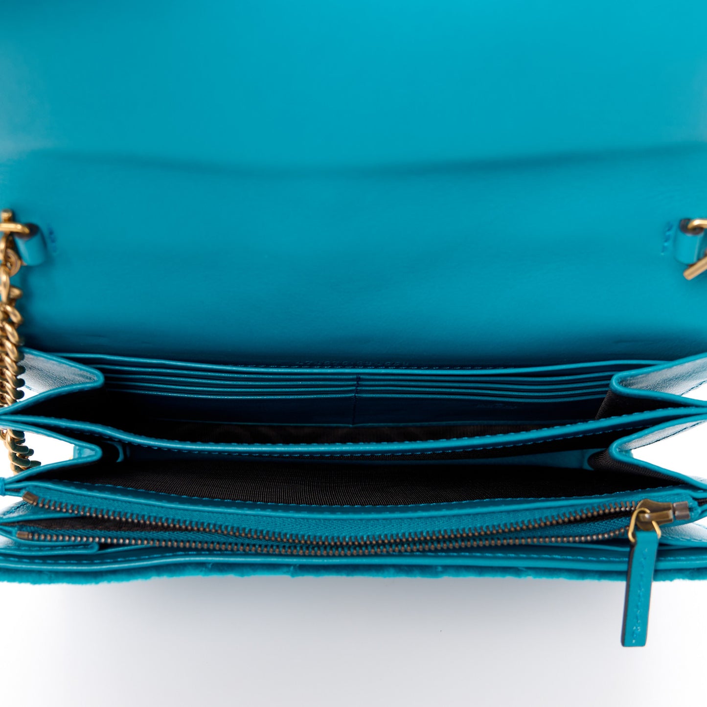 Velvet Matelasse GG Marmont Chain Wallet Pavone Cyan