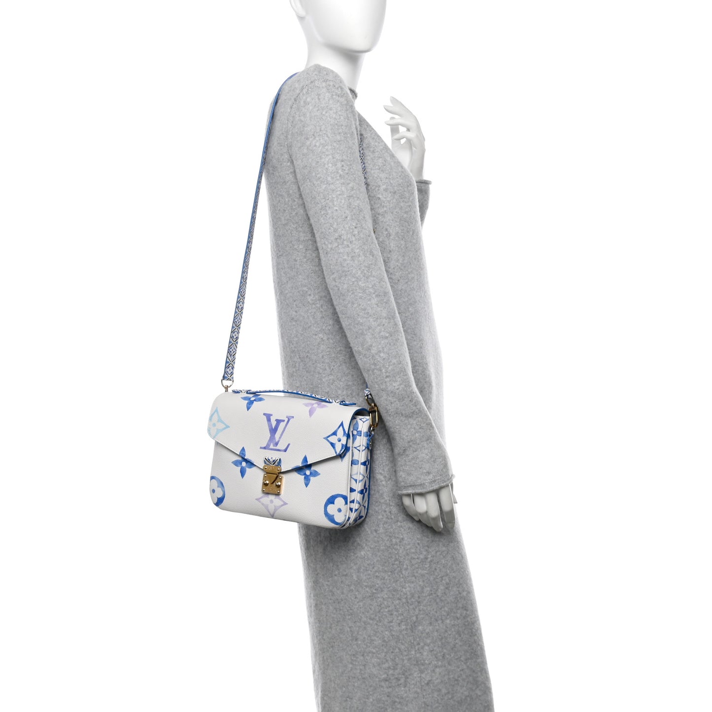 Monogram Giant By The Pool Pochette Metis MM Blue