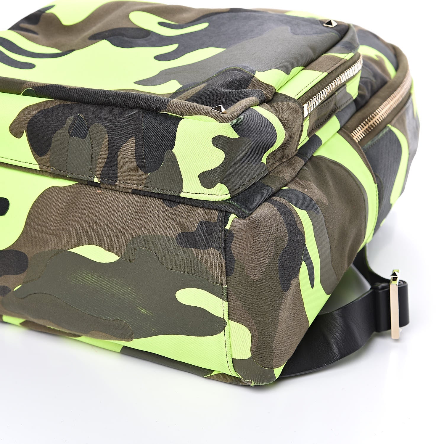 Valentino Garavani Camouflage Backpack Green Fluo 10 of 11