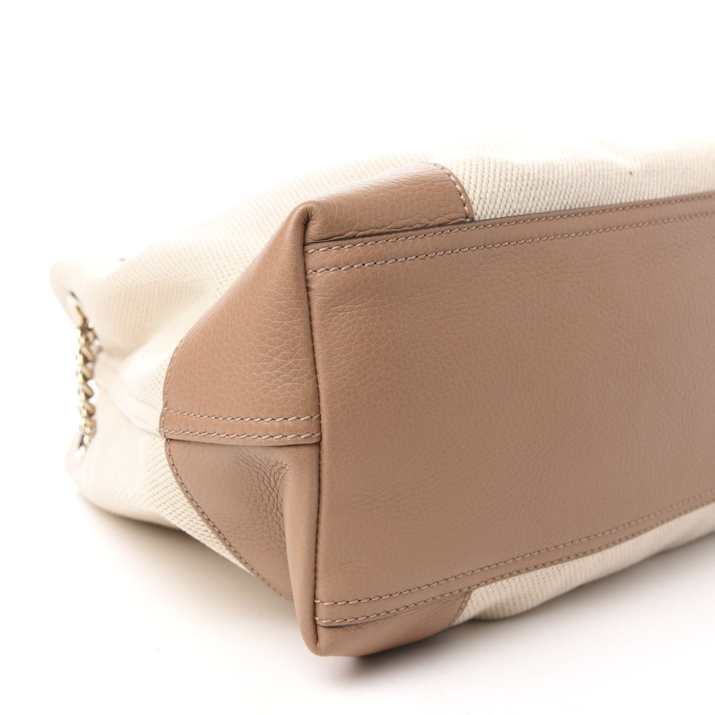 Linen Canvas Pebbled Calfskin Medium Soho Chain Shoulder Bag White Camelia