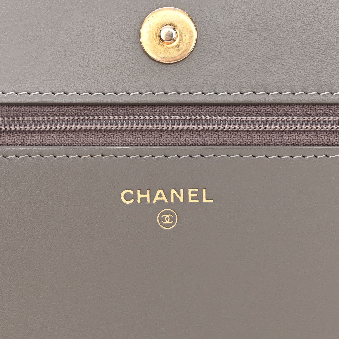 Caviar Quilted Boy Wallet On Chain WOC Grey