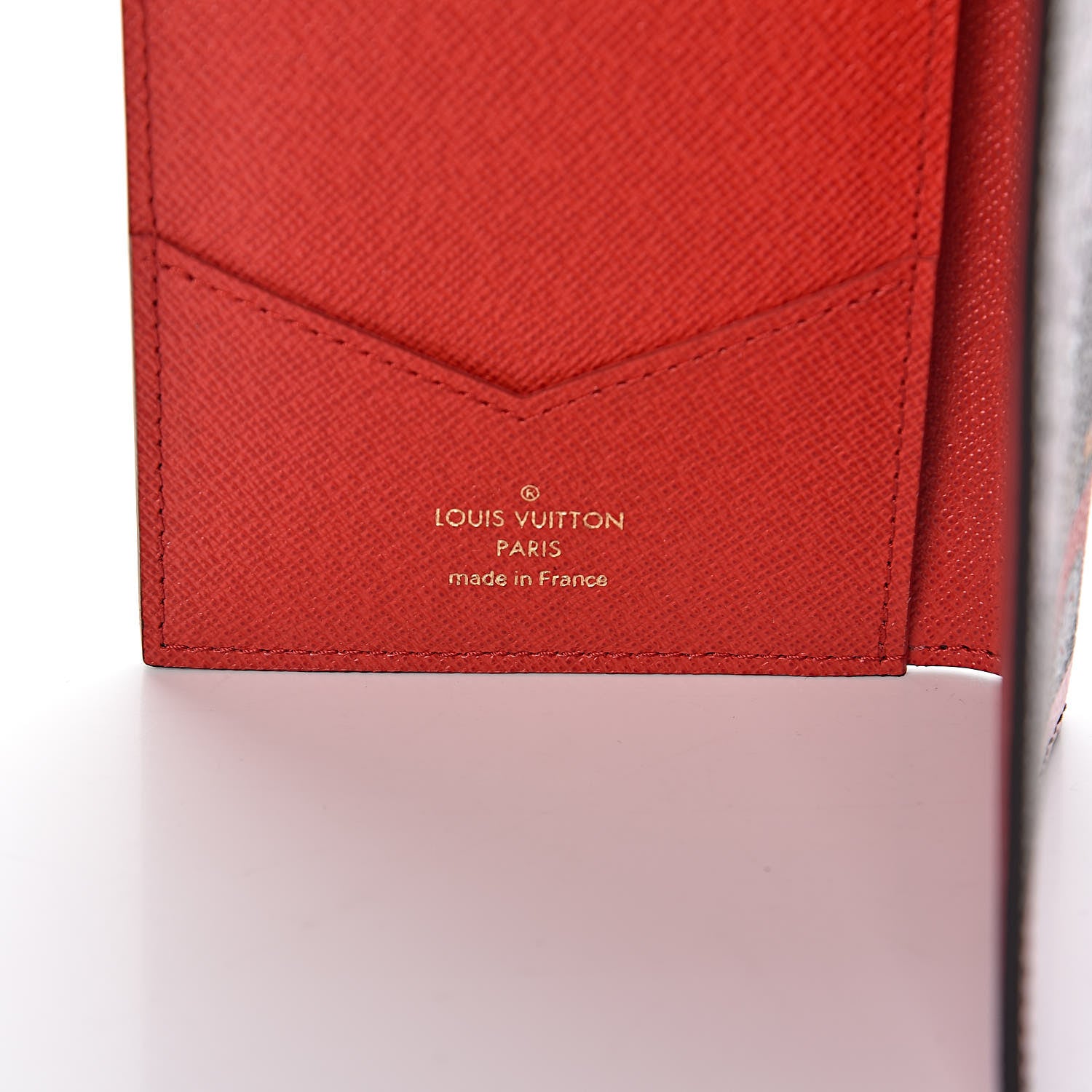 Louis Vuitton Monogram 2019 Christmas Animation Passport Cover Rouge 6 of 6