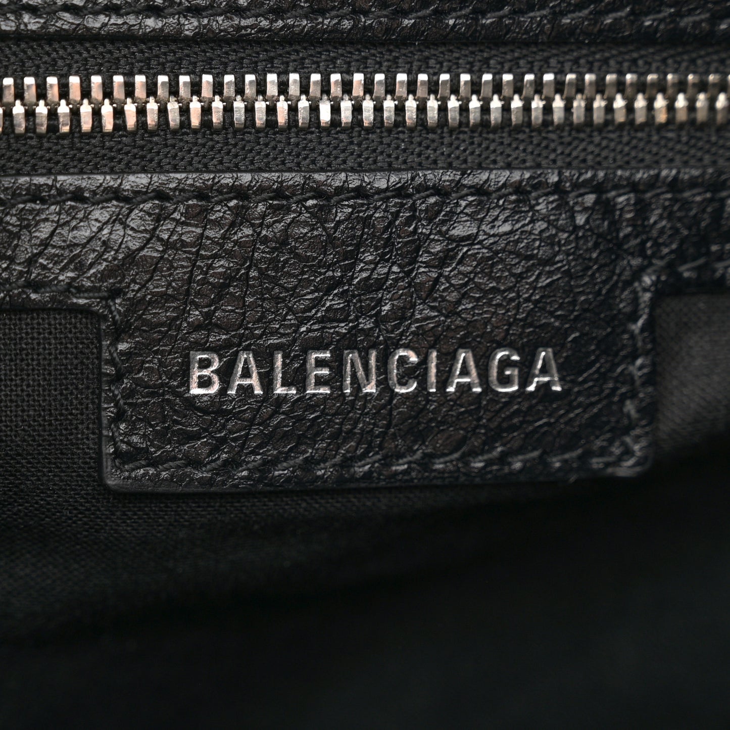 Agneau Arena Le Cagole Bucket Bag XS Black