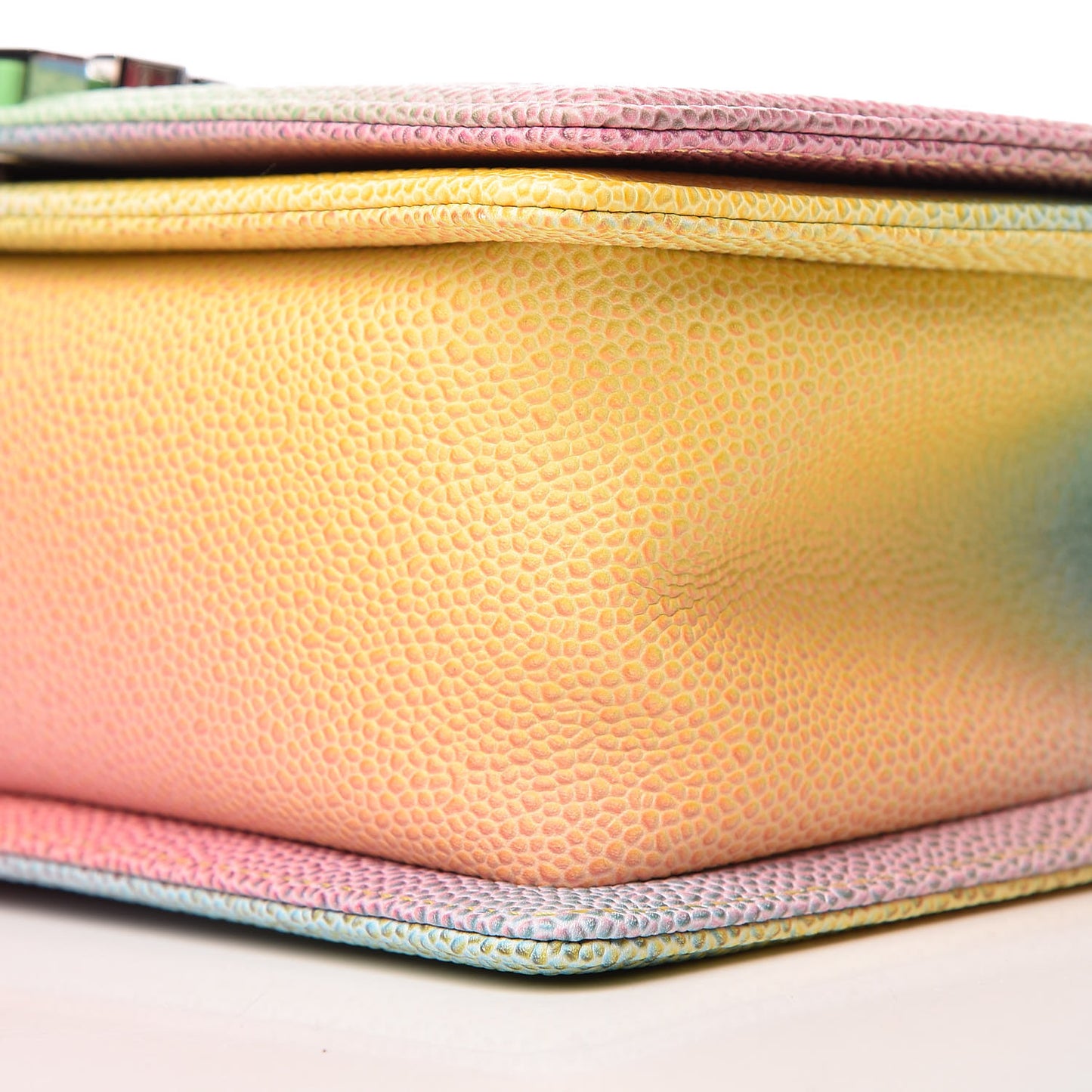Caviar Quilted Medium Cuba Rainbow Boy Flap Multicolor