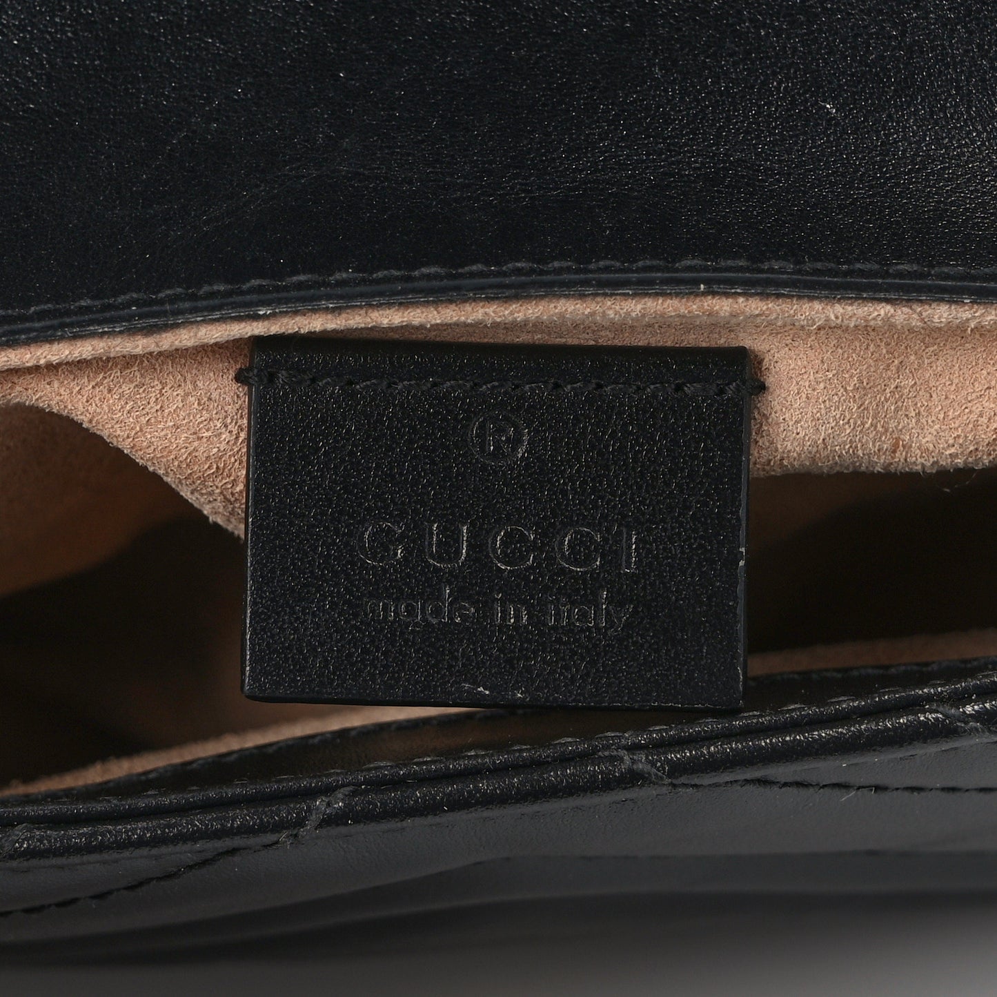 Calfskin Matelasse Super Mini GG Marmont Shoulder Bag Black
