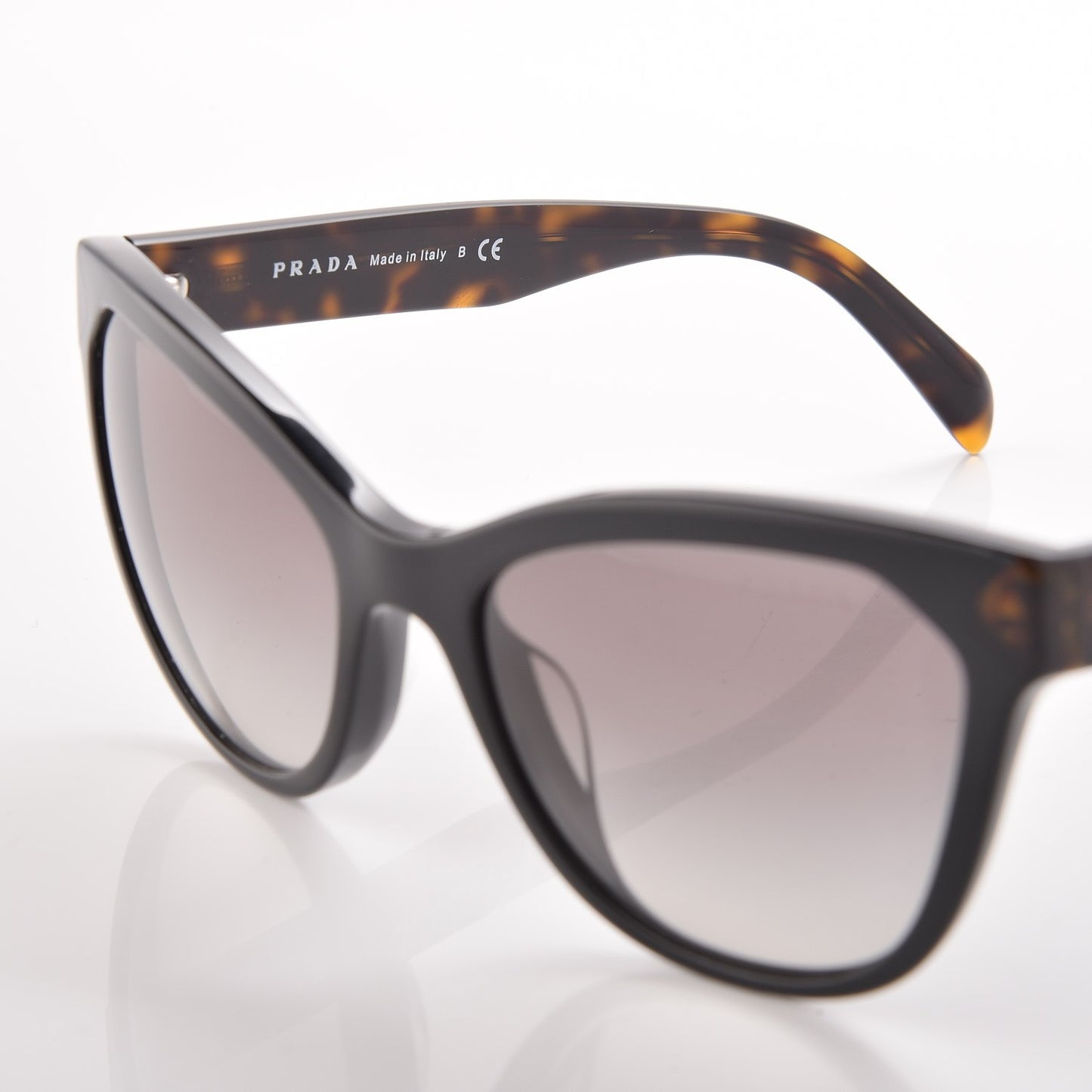 Cat Eye Sunglasses SPR21S-F Black