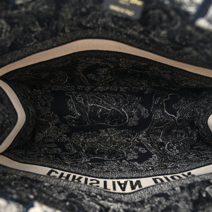 Christian Dior Canvas Embroidered Large Dioriviera Toile De Jouy Reverse Book Tote Blue 5 of 13