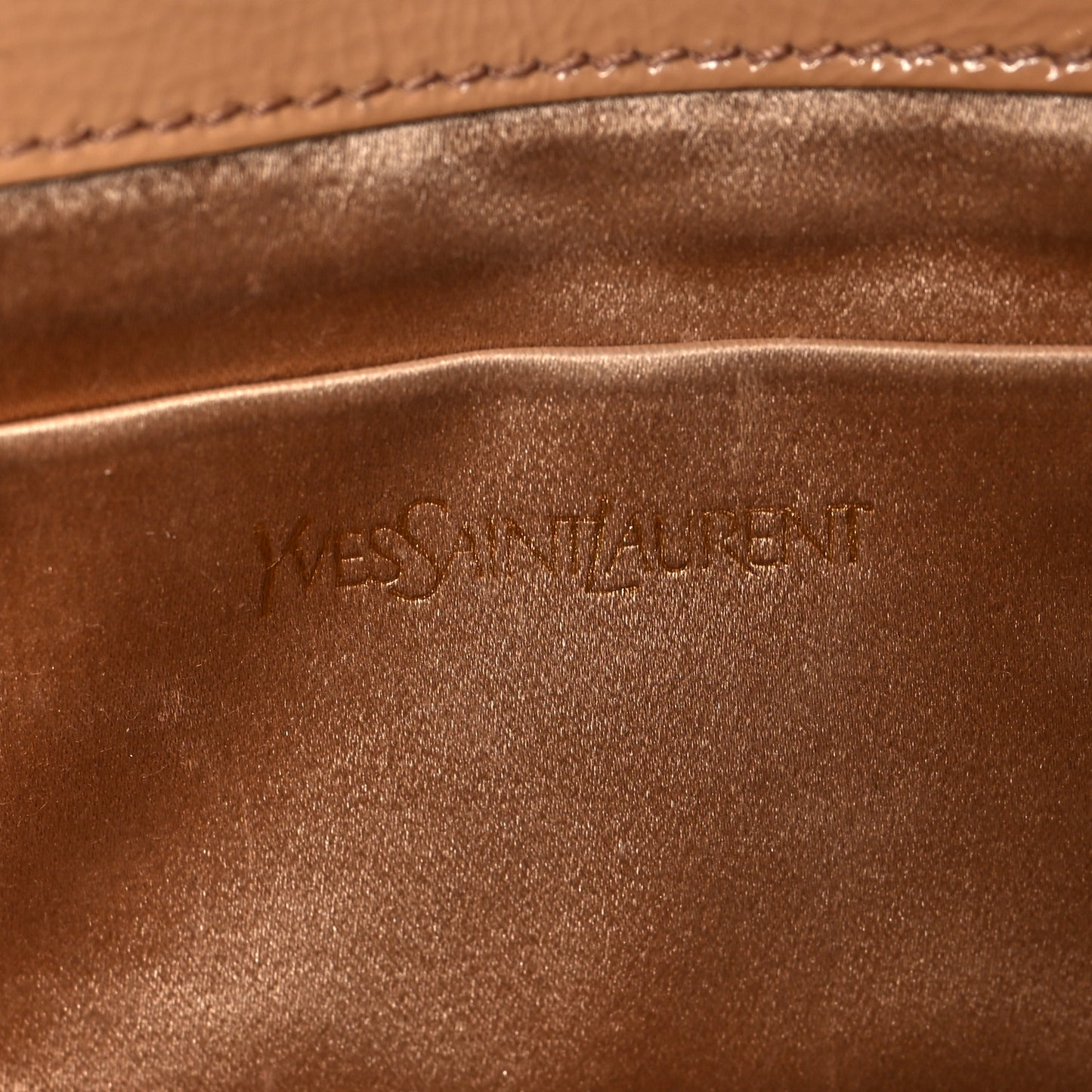 Textured Patent Calfskin Monogram Large Belle De Jour Clutch Beige