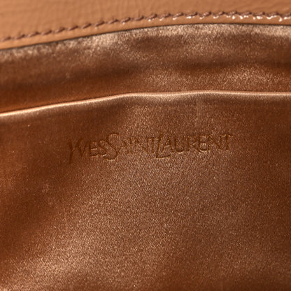 Saint Laurent Textured Patent Calfskin Monogram Large Belle De Jour Clutch Beige 6 of 12