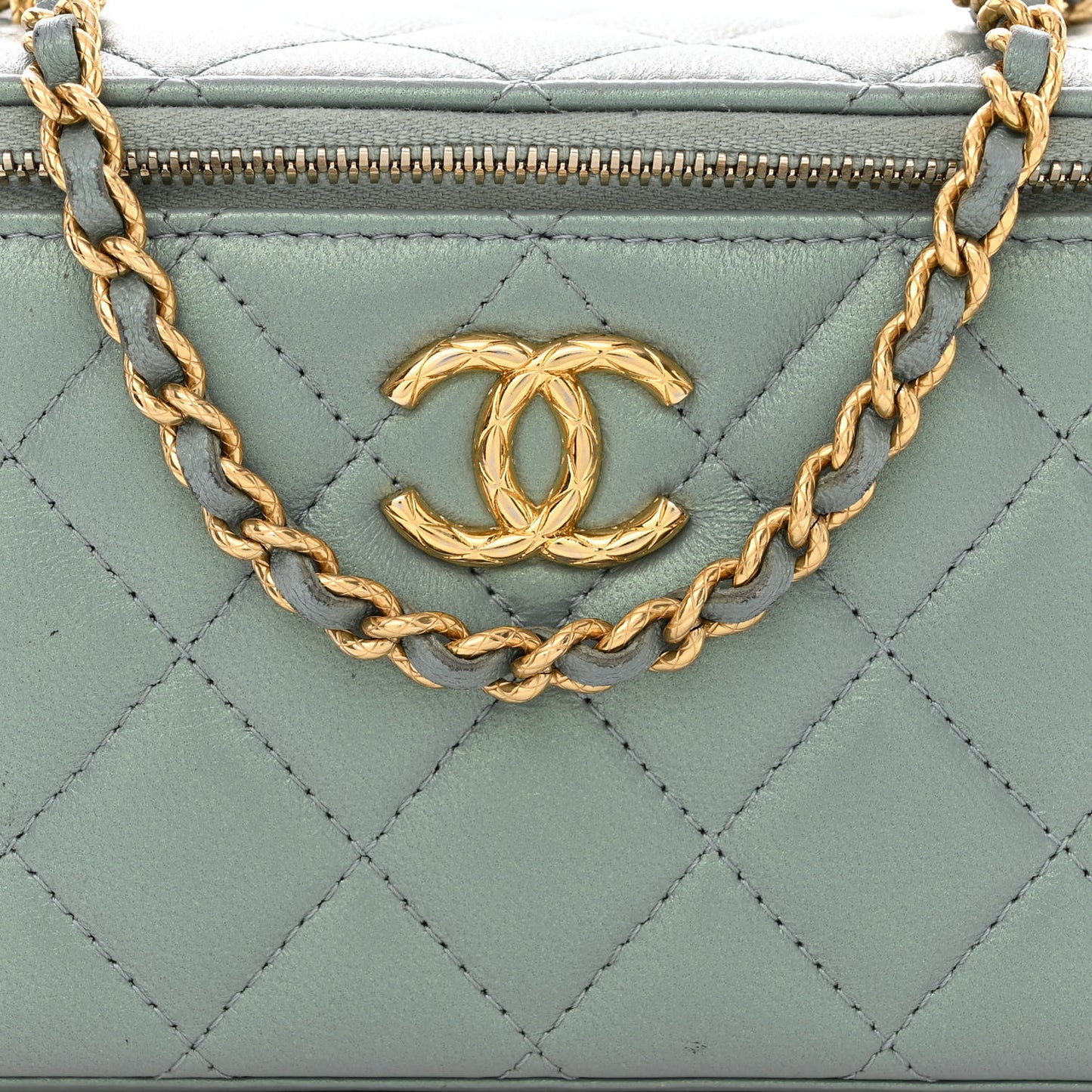 Metallic Lambskin Quilted Small CC Dynasty Vanity Case With Chain Grey