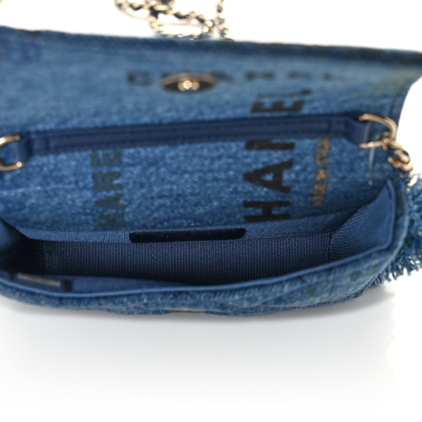 Denim Quilted Denim Mood Clutch With Chain Blue Multicolor