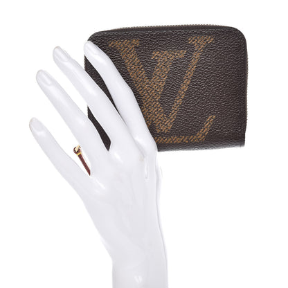 Louis Vuitton Monogram Giant Zippy Coin Purse 2 of 7