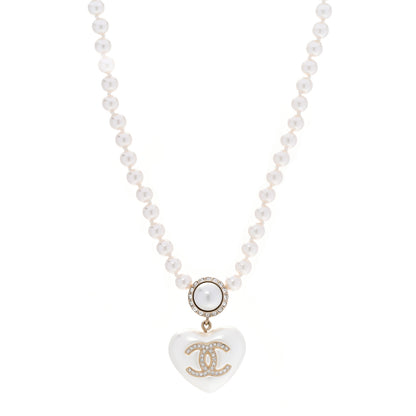 Chanel Pearl Crystal CC Heart Short Necklace Pearly White Gold 1 of 6