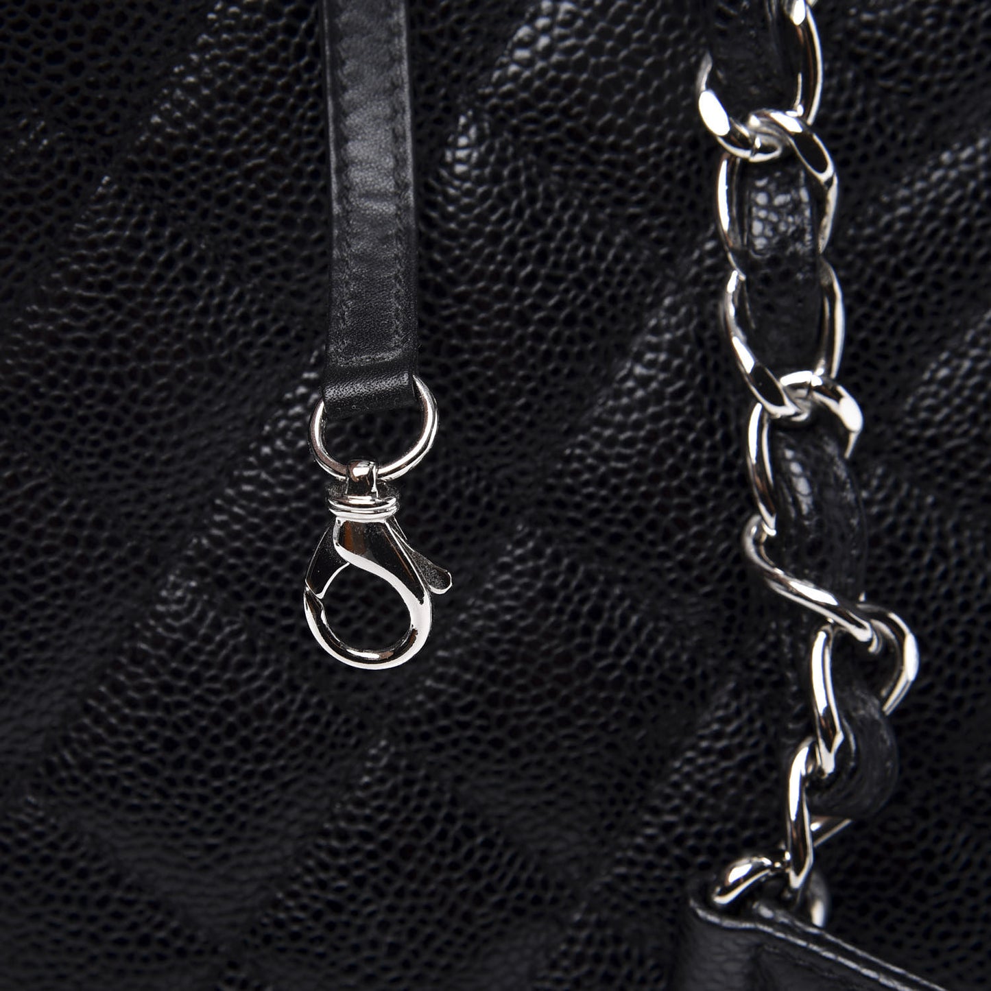 Caviar Quilted Grand Shopping Tote GST Black