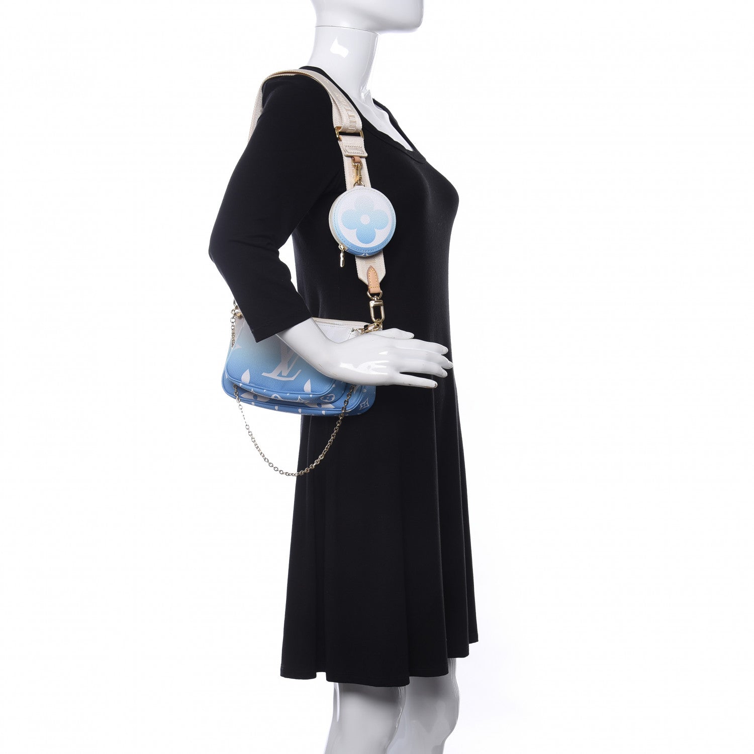 Louis Vuitton Monogram Giant By The Pool Multi Pochette Accessories Blue 2 of 11