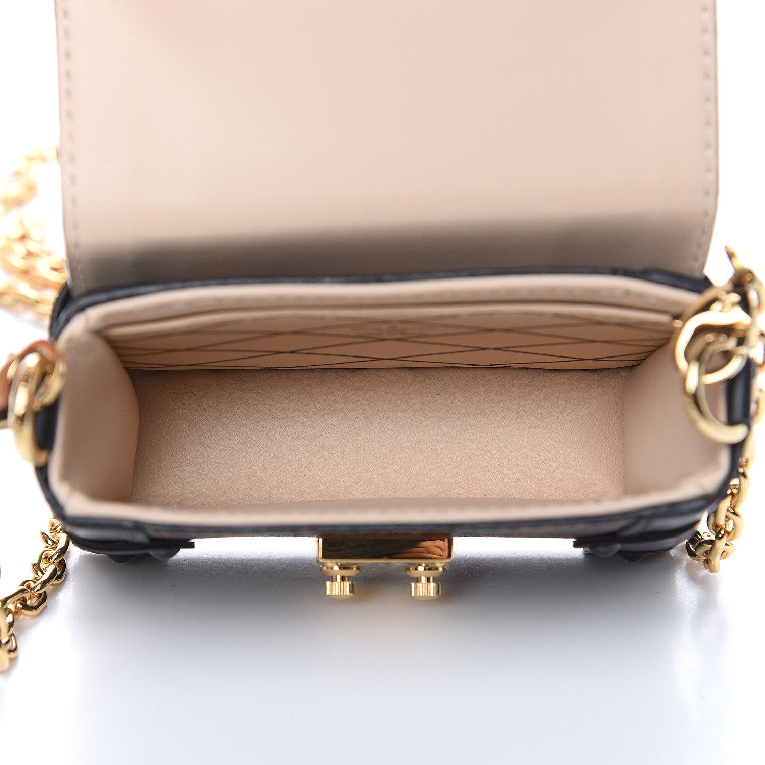 Louis Vuitton Monogram Essential Trunk NM Black 5 of 9