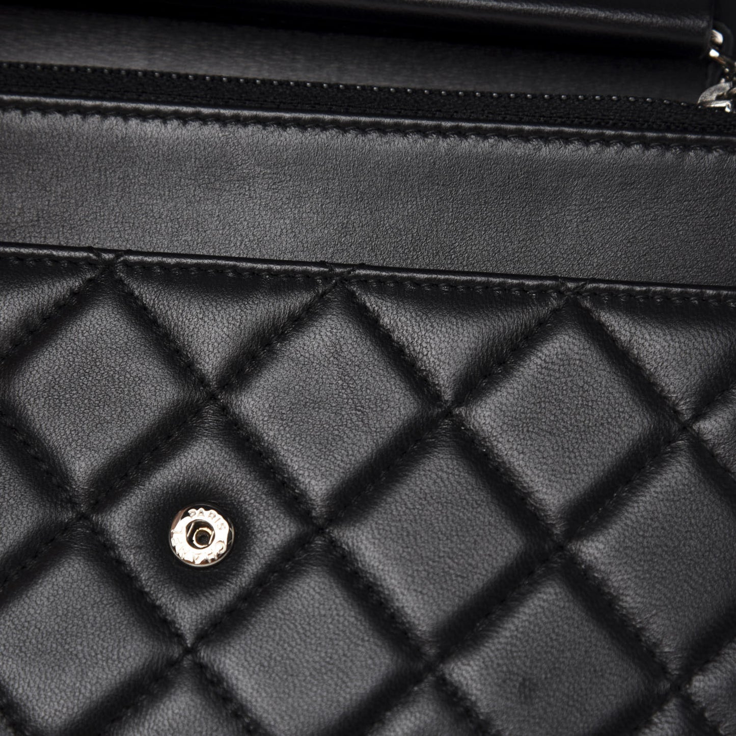 Lambskin Quilted Wallet On Chain WOC Black