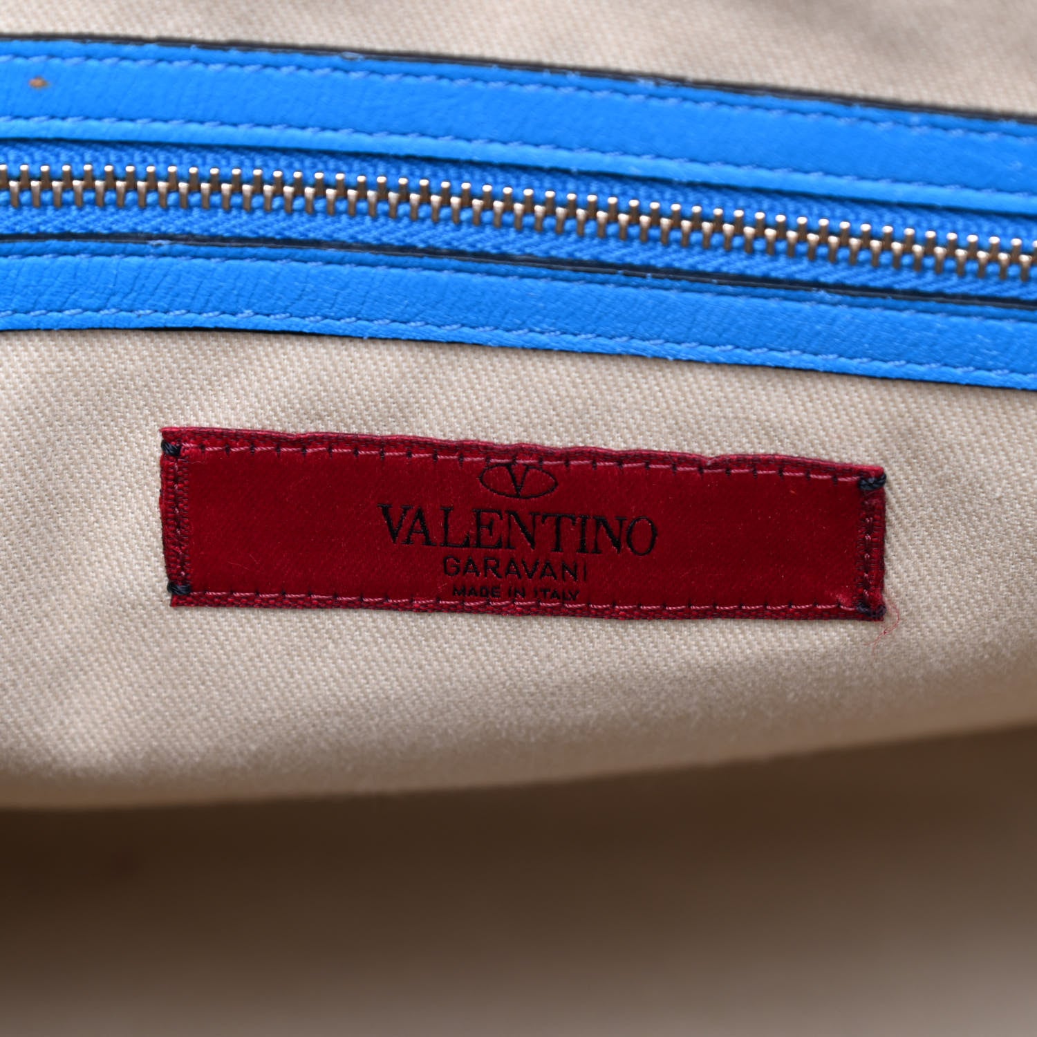 Valentino Garavani Vitello Rockstud Dome Shopper Blue Fluo 5 of 8