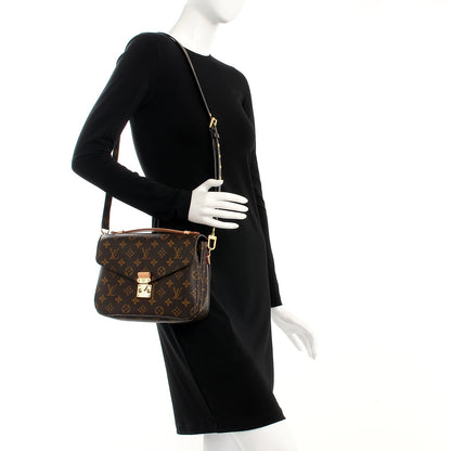 Louis Vuitton Monogram Pochette Metis 2 of 7