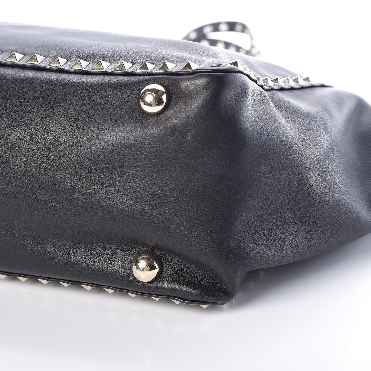 Vitello Medium Rockstud Tote Black