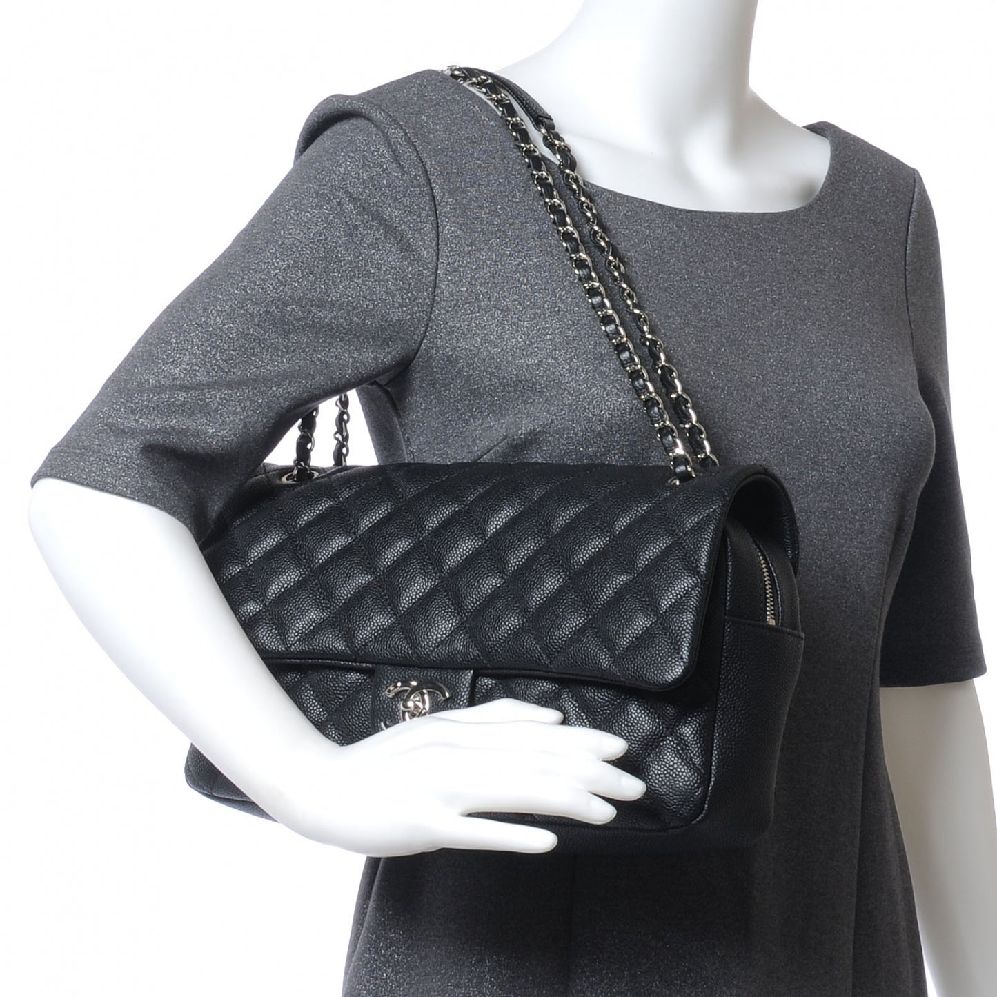 Caviar Jumbo Easy Flap Black