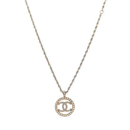 Chanel Pearl CC Round Pendant Necklace Gold 1 of 5