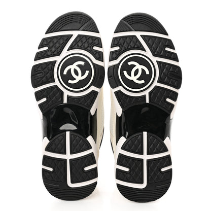Chanel Mesh Suede Calfskin Grained Calfskin Womens CC Sneakers 37 White Black 5 of 8