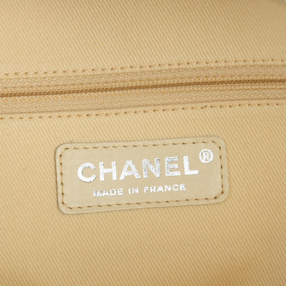 Chanel Calfskin Large Diamond Stitch Tote White 6 of 7