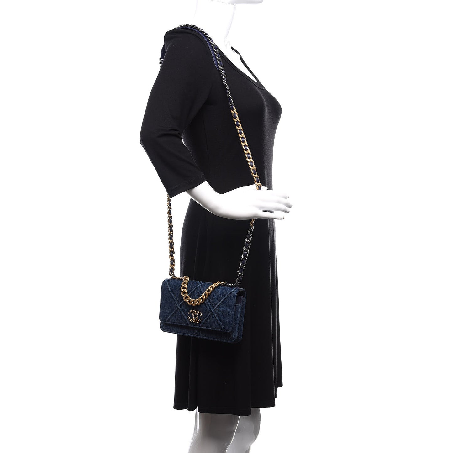Denim Quilted 19 Wallet On Chain WOC Blue