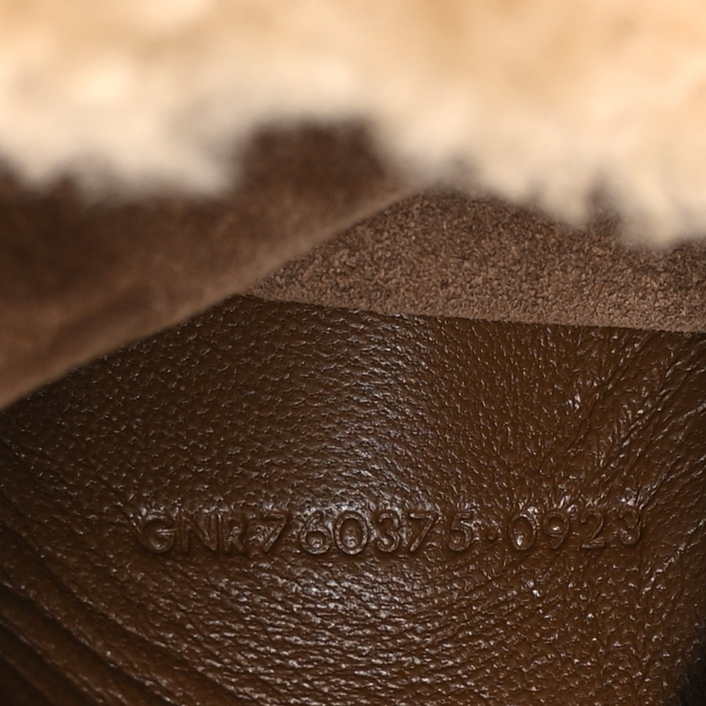 Shearling Le 5 A 7 Mini Hobo Natural Beige