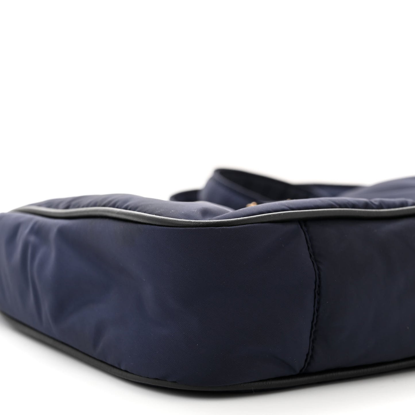 Econyl Nylon Le 5 A 7 Hobo Navy