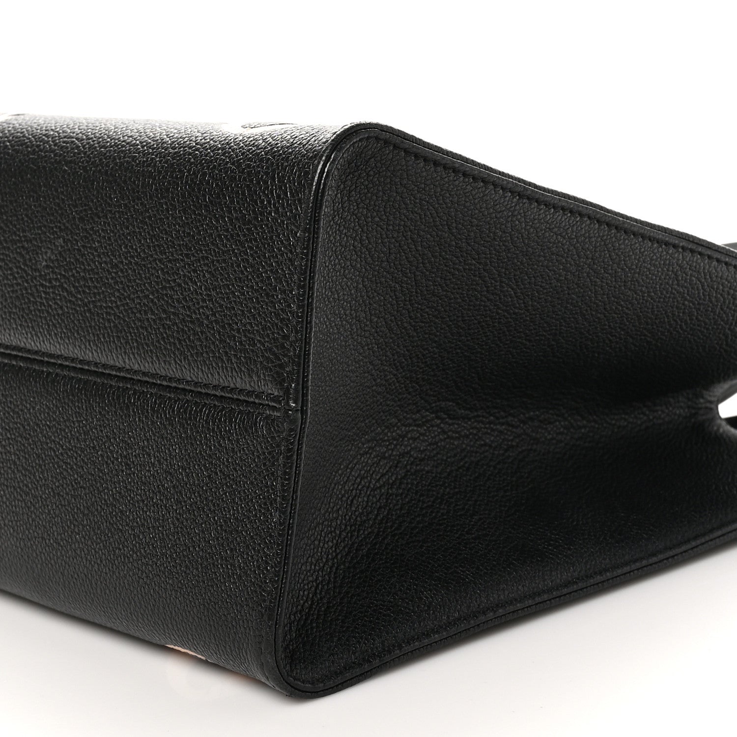 Louis Vuitton Empreinte Monogram Giant Onthego MM Black Beige 9 of 9