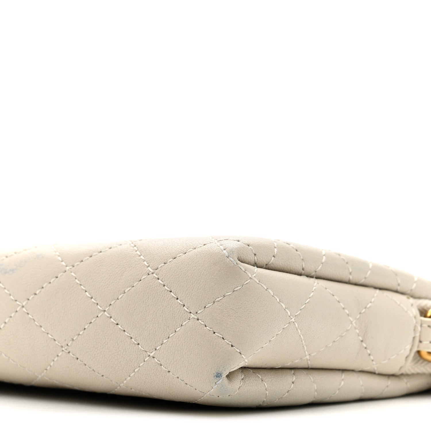 Saint Laurent Lambskin Quilted Gaby Zipped Pouch Crema Soft 9 of 10