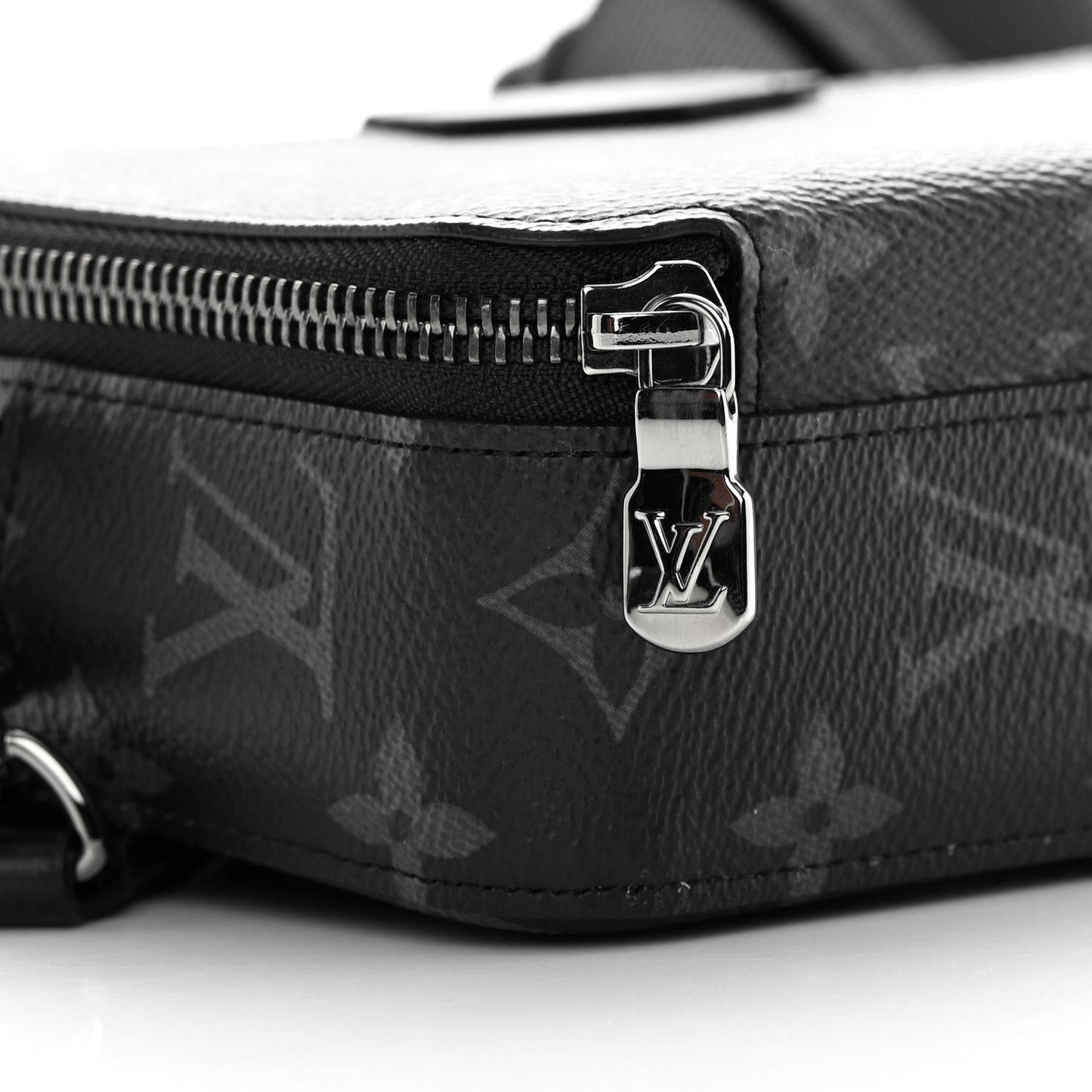 Monogram Eclipse Alpha Wearable Wallet