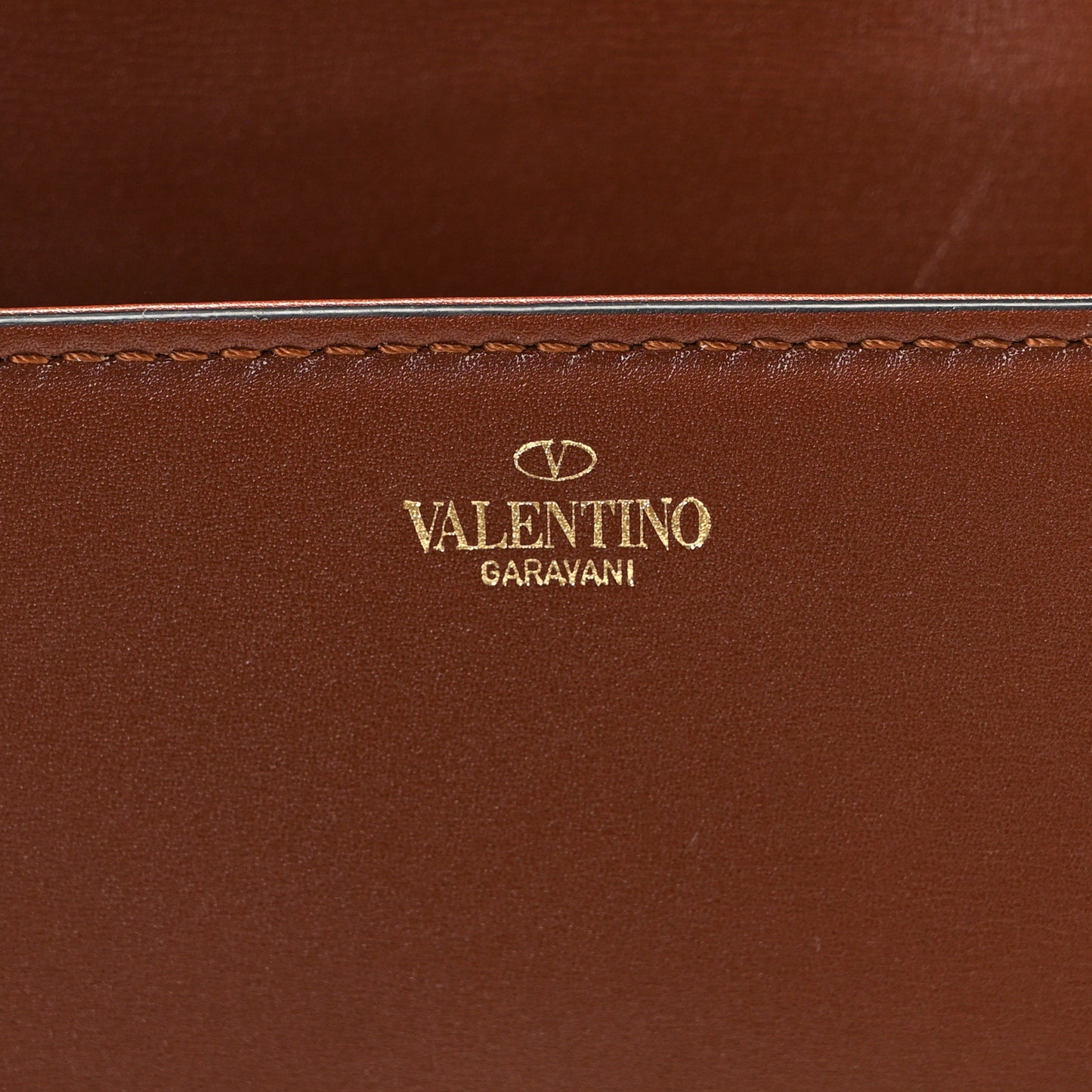 Smooth Calfskin Vlogo Chain Shoulder Bag Saddle Brown